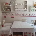 Santa Monica Farm stay *